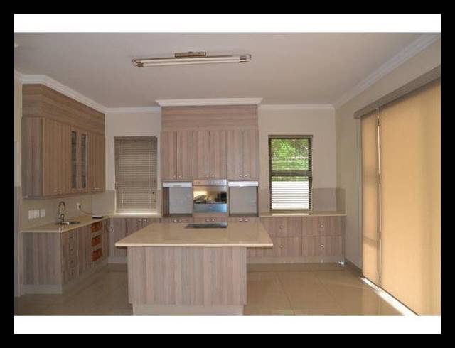 3 BEDROOM PROPERTY TO RENT IN BROOKLYN